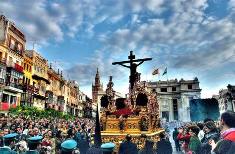 cuando es la semana santa en sevilla